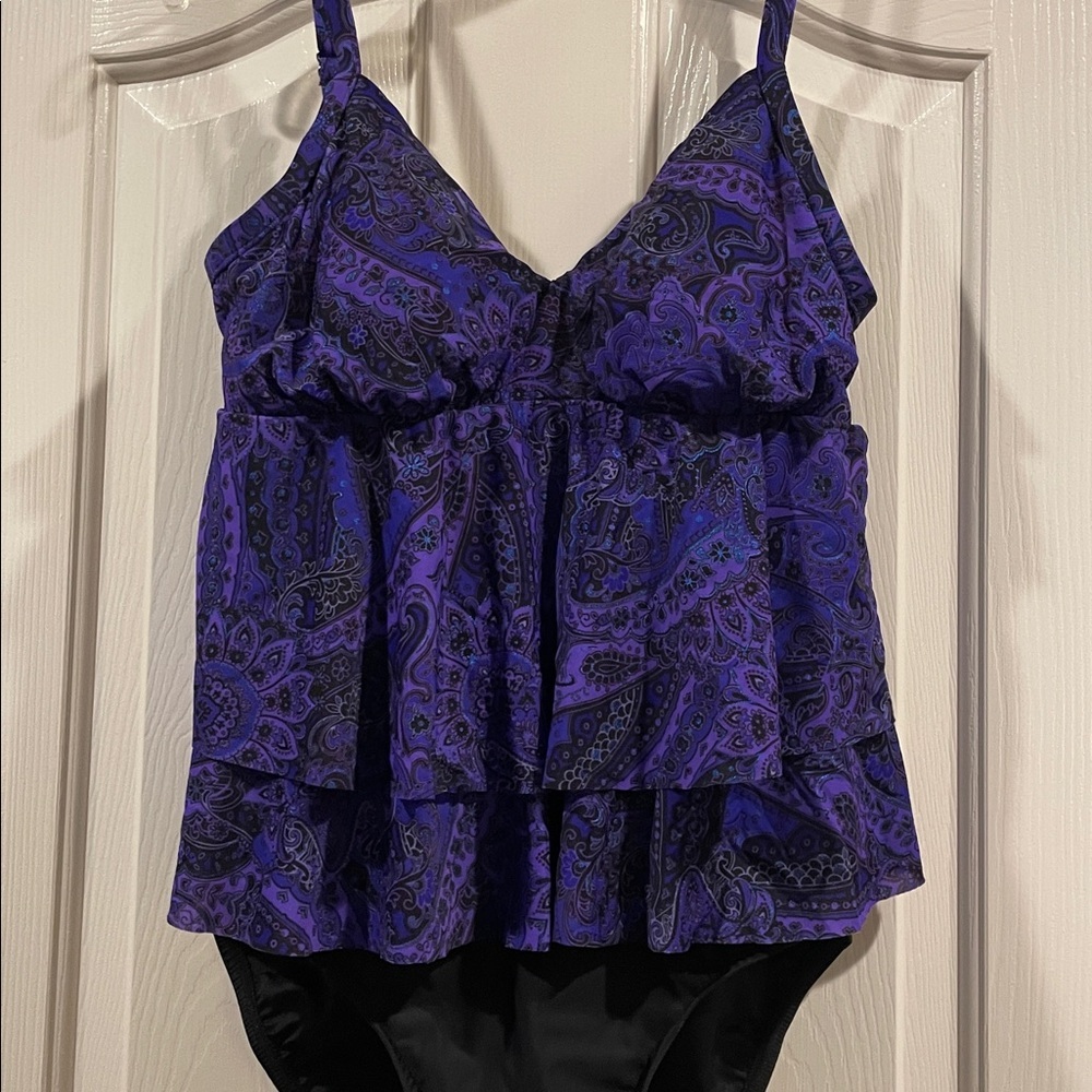 Miraclesuit Purple and Black Paisley Swimsuit excellent condition - Picture 3 of 6